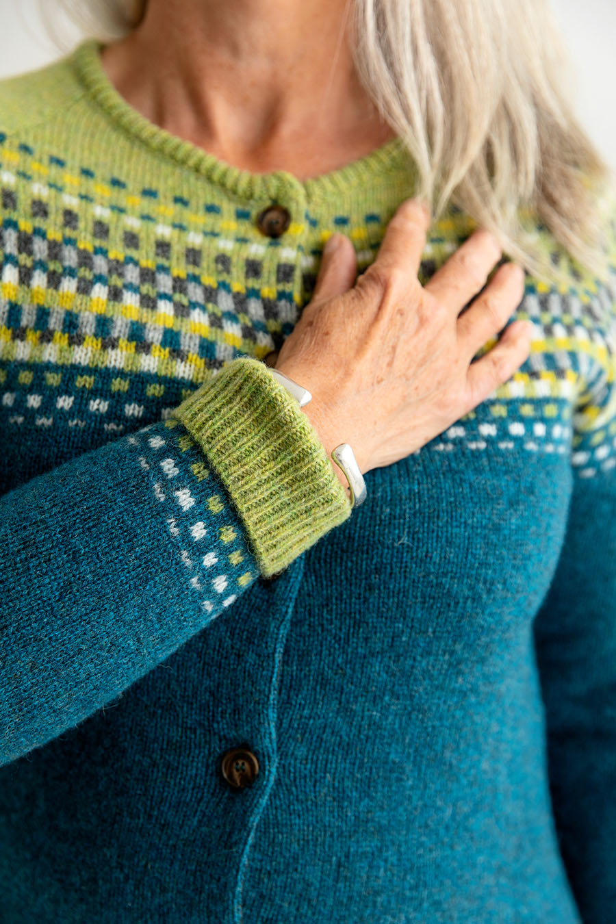 Colorful top Turquoise Wool Knitted Cardigan / Women Vintage Sweater